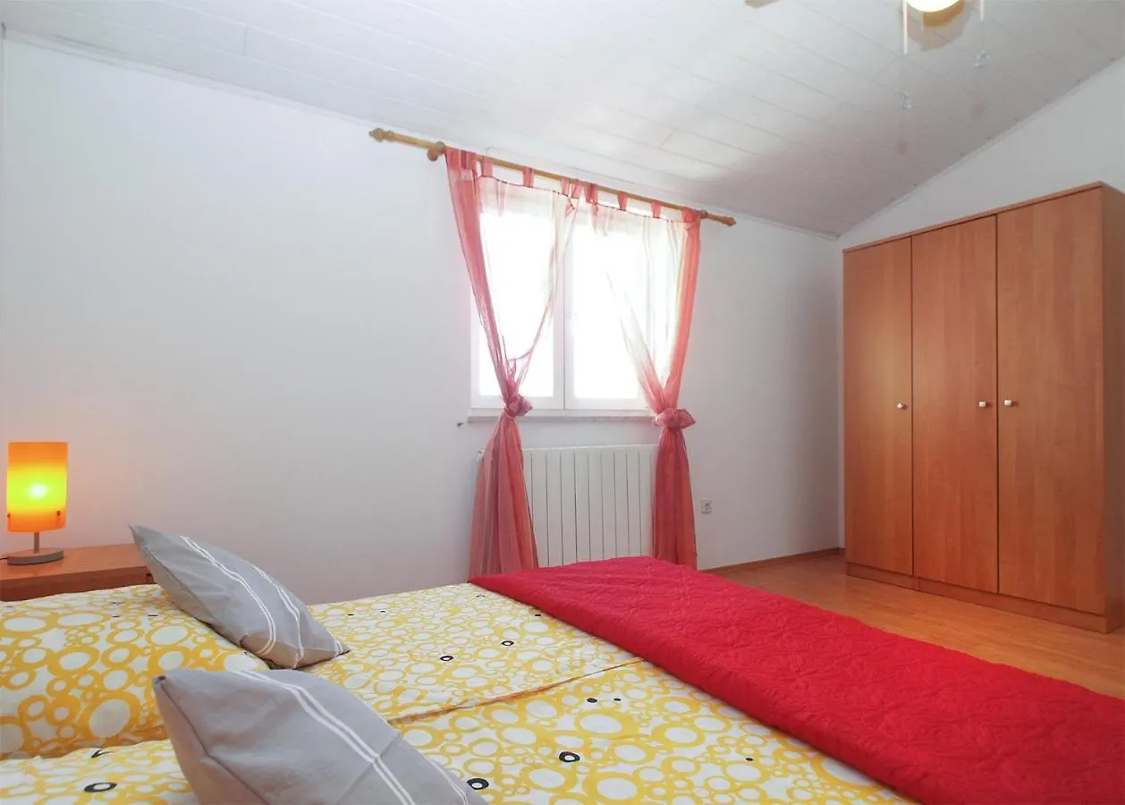 Apartments Katarina 2054 Banjole